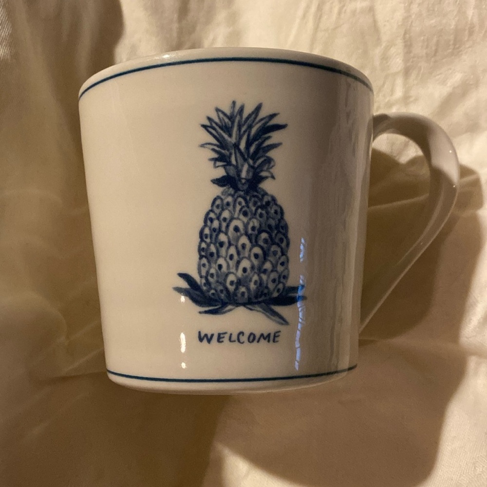 Anthropologie Pineapple Mug - Welcome - Picture 2 of 6